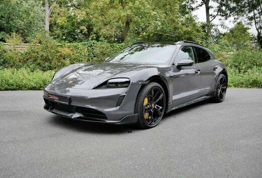 Porsche Turbo S Cross Turismo