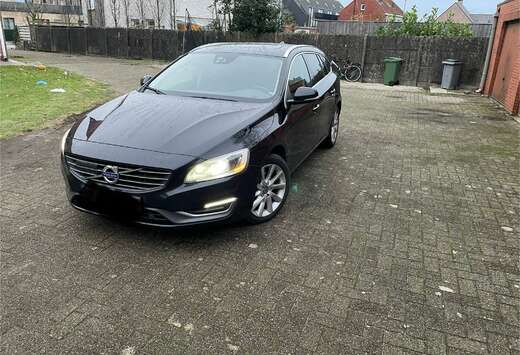 Volvo V60 D4 Geartronic Summum