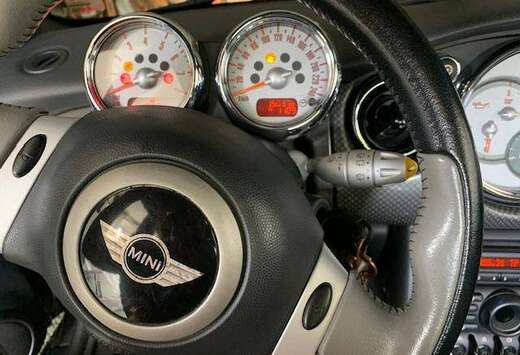 MINI Mini 1.6i 16v Cooper