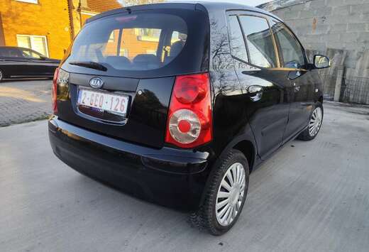 Kia 1.0L 69 ch Urban Spicy 5 portes Climatisation