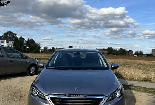 Peugeot 1.6 BlueHDi Allure STT