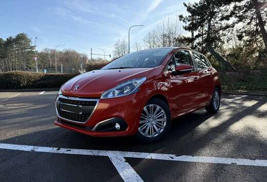Peugeot 208 1.5 BlueHDi Signature / 12 MOIS GARANTIE  ...