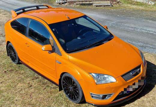 Ford 2.0i 16v ST