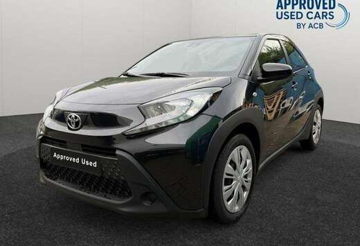 Toyota 1.0 VVT-i Play CVT 5d 53kW