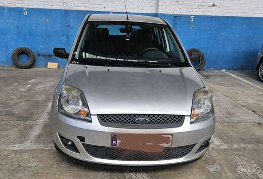 Ford Fiesta 1.3i Ambiente