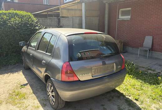 Renault 5p 1.2 RT