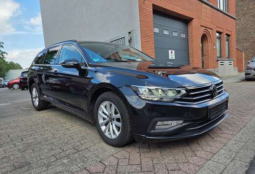 Volkswagen Passat SW 1.5 TSI Style Business OPF DSG ( ...