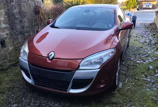 Renault Mégane Coupé 1.5 dCi Dynamique FAP