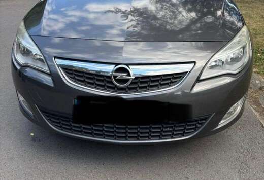 Opel Sports Tourer 1.7 CDTi ECOTEC Cosmo DPF euro 5