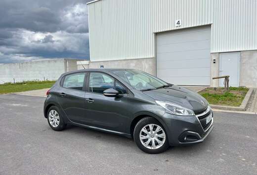 Peugeot 1.2i Allure ** 1 JAAR GARANTIE **