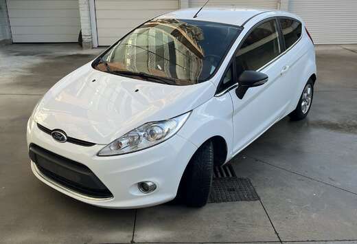 Ford Fiesta 1.6 TDCi Titanium DPF