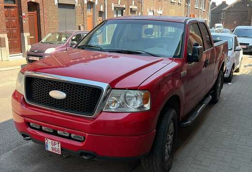 Ford 5.4i V8 Super Cab Lariat Flareside