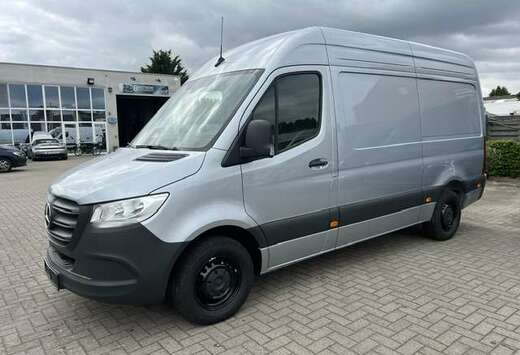 Mercedes-Benz 317 L2H2 TREKHAAK 3.5 TON € 46000 EXC ...
