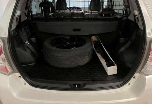 Toyota Corolla Verso 1.8i VVT-i 16v Linea Sol Pack 7p ...