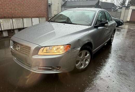 Volvo 2.0D 136 Summum