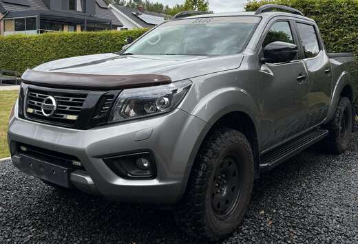 Nissan Navara 2.3 dCi 4WD N-Guard
