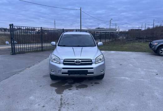 Toyota RAV4 2.0 VVT-i 152 VXE A