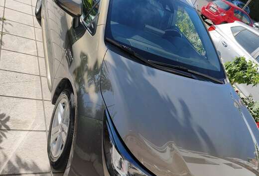 Toyota 1.8 Hybrid Touring Sports