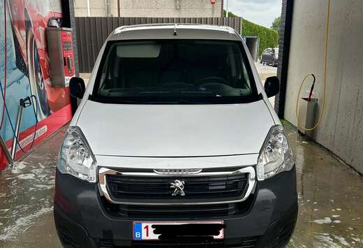 Peugeot 1.6 HDi L1H1 Utility 122 - CRUISE CONTROL