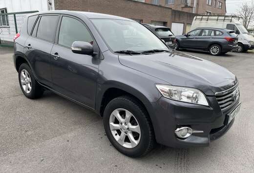 Toyota 2.0i VVT-i 4x4 VX CVT NAVI CLIMATRONIC JANTES