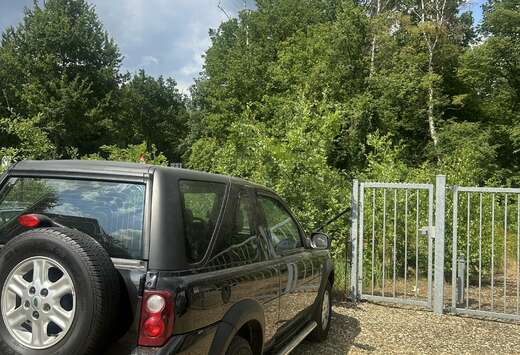 Land Rover 2.0 Turbo d4 S