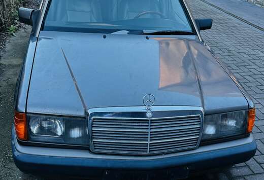 Mercedes-Benz 2.5 Diesel Met Sportline Stuur