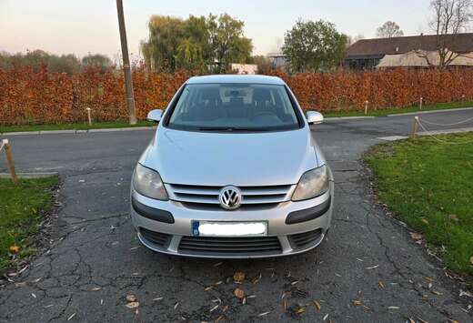 Volkswagen Golf Plus 1.6i 16v FSI Comfortline