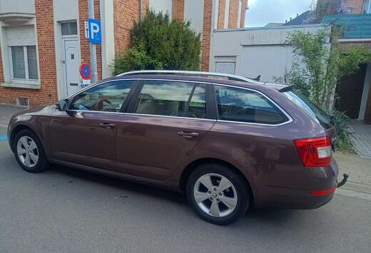 Skoda Octavia SW 1.6 CR TDi Elegance