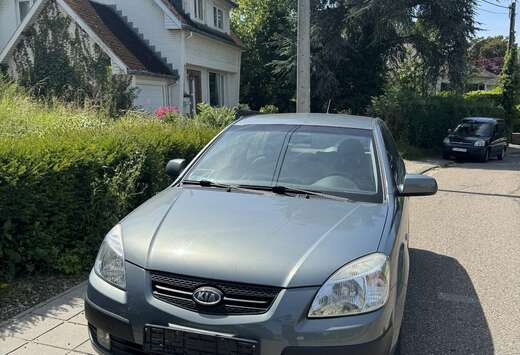 Kia 1.4i LX