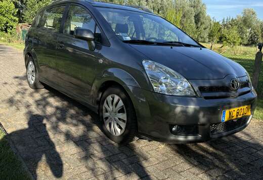 Toyota 2.2 Turbo D4D 16v Linea Sol Pack 5pl.