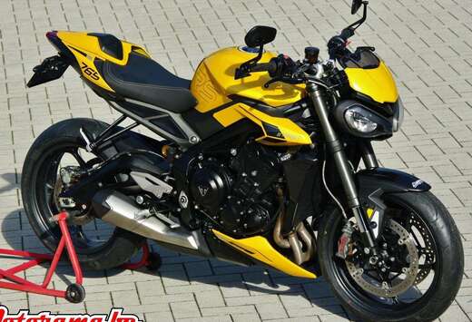 Triumph RS