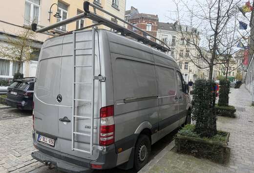 Mercedes-Benz 313 2.1 CDI BE A1 7G-tronic