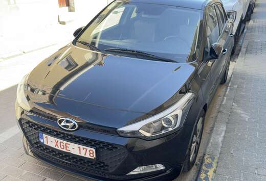 Hyundai i20 1.2i Blackline