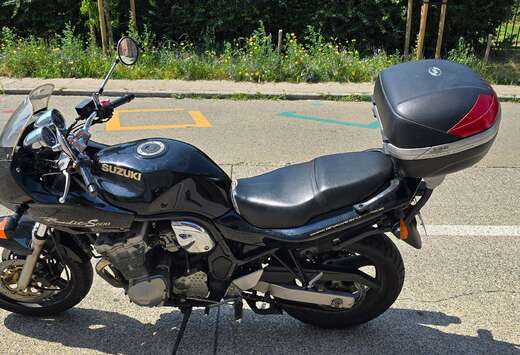 Suzuki GSF600