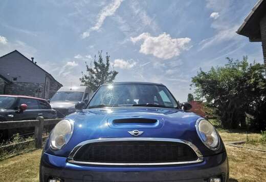 MINI 1.6i