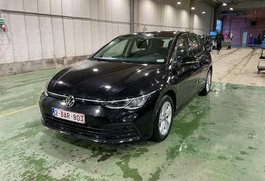 Volkswagen Golf 1.0 eTSI Life Business Premium DSG