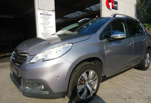Peugeot 1.2i PureTech Allure S