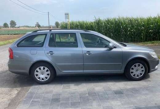 Skoda Octavia Combi 1.6 TDI DPF Active