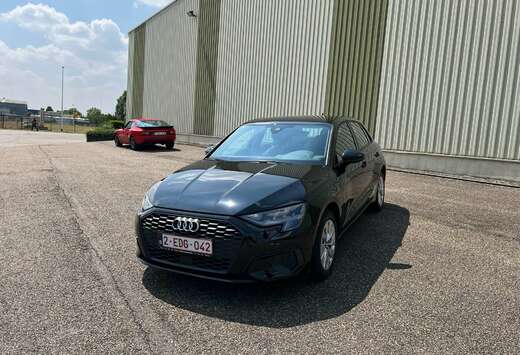 Audi 40 TFSIe Sportback S tronic advanced