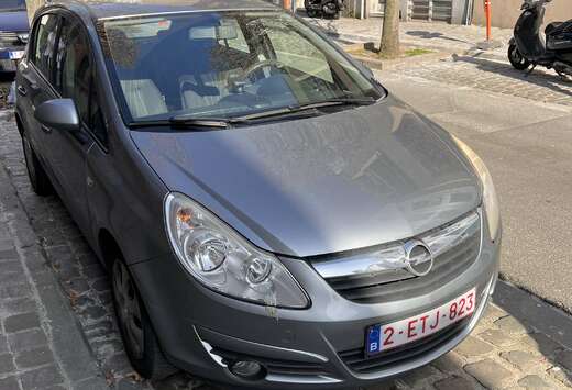 Opel 1.2i Enjoy Easytronic