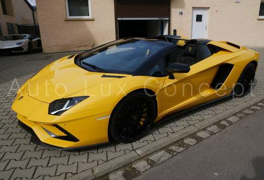 Lamborghini S Roadster/FULL PPF/Carbon Package x2