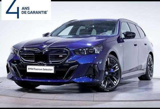 BMW M60 xDrive Touring Kit M Sport