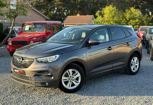 Opel Navi CruiseC Airco StuurV Benzine Manueel *