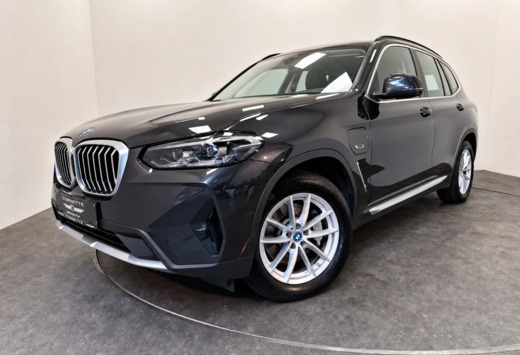 BMW xDrive30e