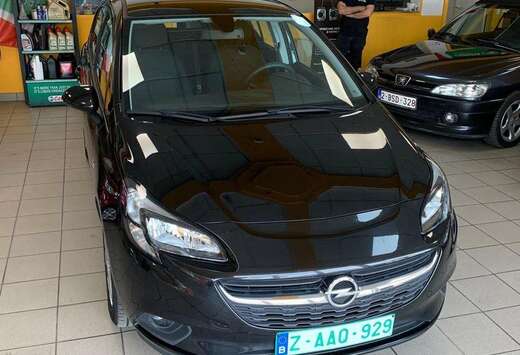 Opel Corsa 1.2i Black Edition