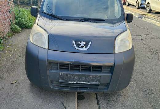 Peugeot 117 L1 1.4 HDI 70 BLUE LION STANDARD