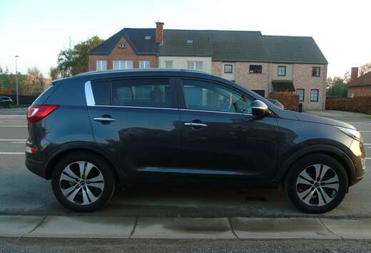 Kia 1.7 CRDi 2WD ISG*Ohboekje *Camera*Navi*Keyless Go