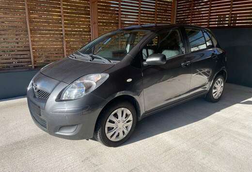 Toyota 1.0i VVT-i London