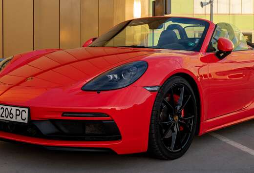 Porsche GTS MR  Burmester