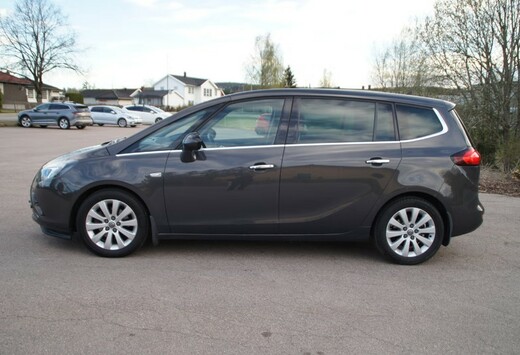 Opel Zafira Tourer 1.4 Turbo Cosmo